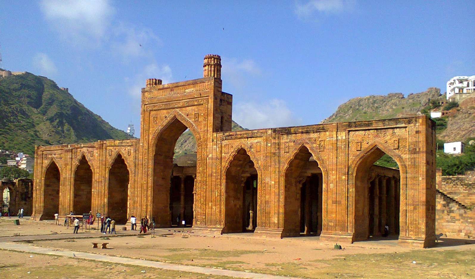 Adhai Din ka Jhonpra